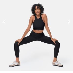 Outdoor voices warmup set